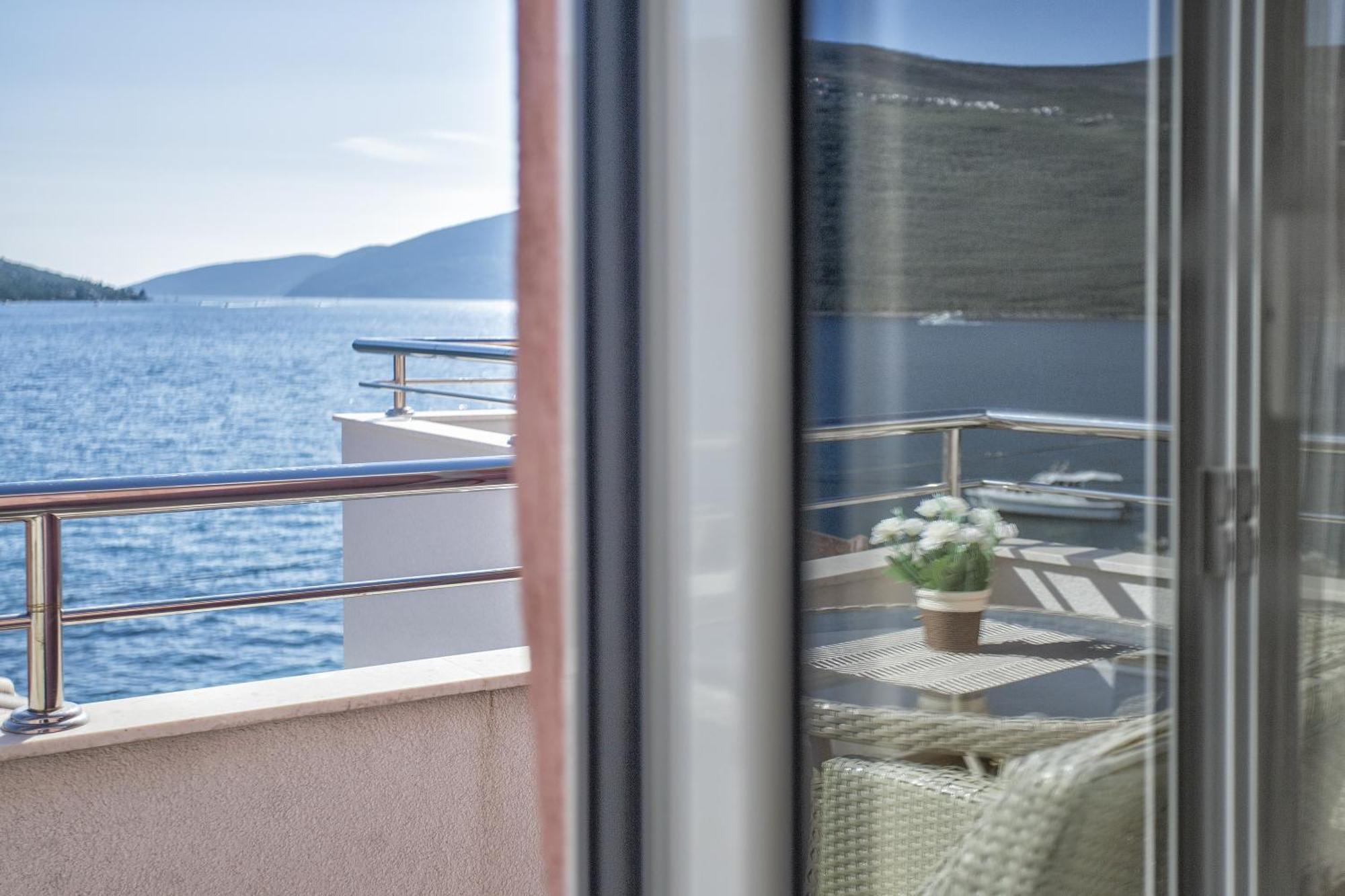 Apartments Milanovic Herceg Novi Habitación foto